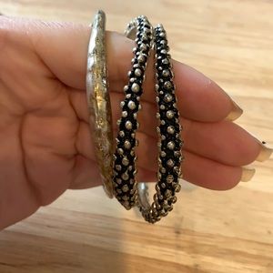 Set of 3 bangle bracelets